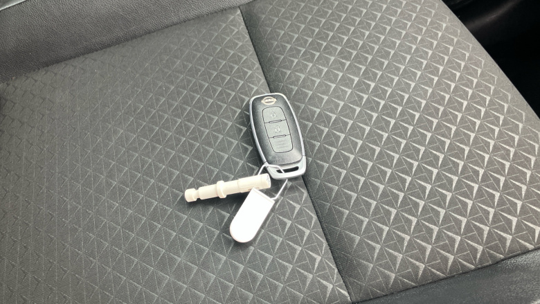 Nissan Juke 1.0 DiG-T 114 N-Connecta 5dr DCT Petrol Hatchback